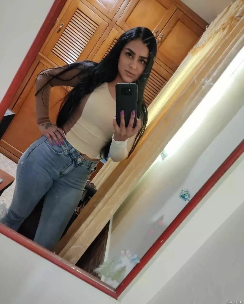 Johanna Profile image 3