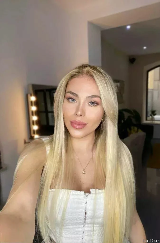 Rojalba Profile image 1