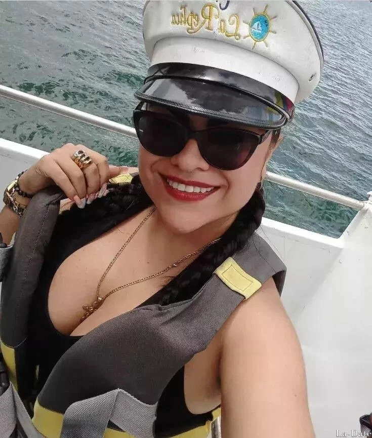 Aztiley Profile image 4