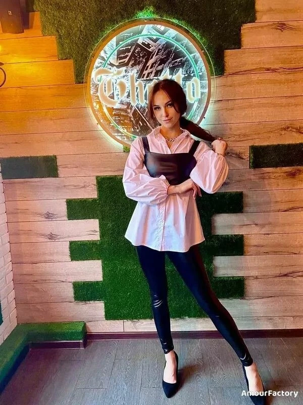 Elizaveta Profile image 3