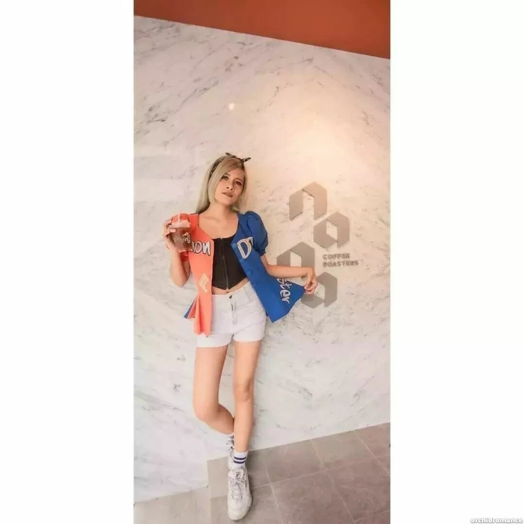 Tanaya Profile image 2