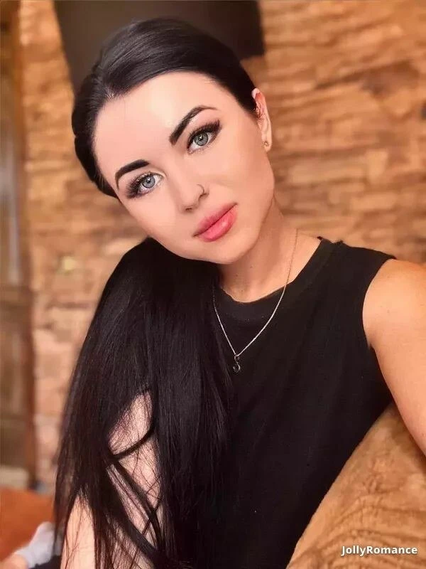 Nastassia Profile image 4