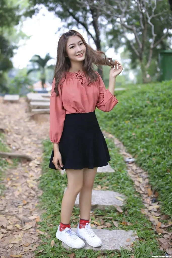 Annie Profile image 2