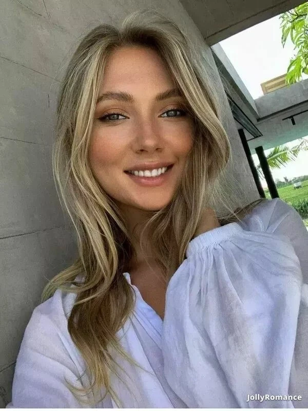 Natalia Profile image 2