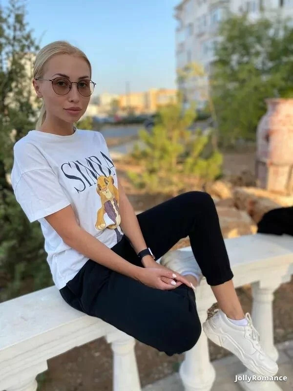 Olga Profile image 2