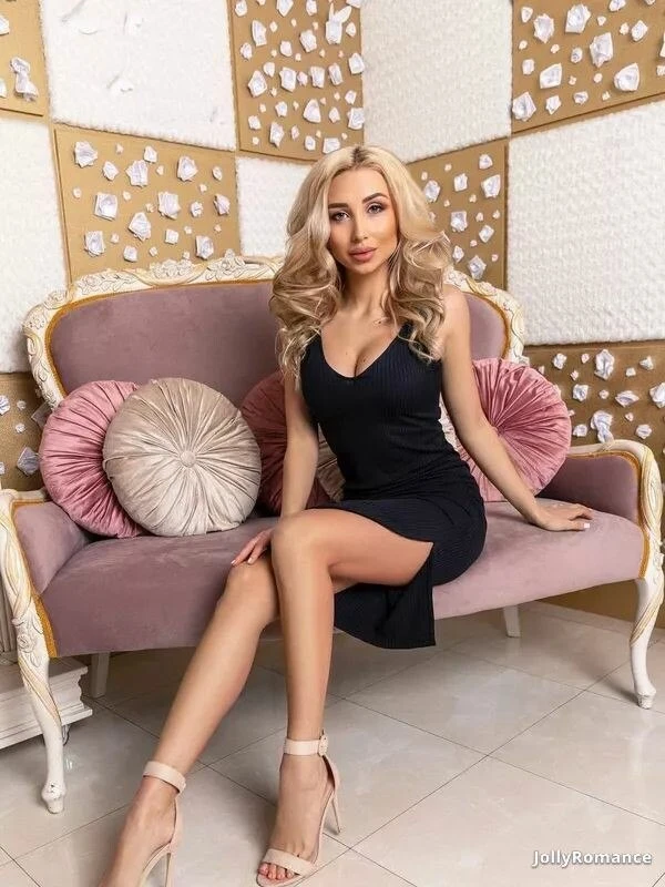 Olga Profile image 1