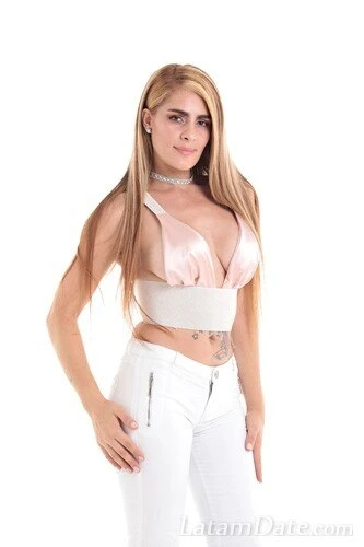 Fernanda Profile image 1