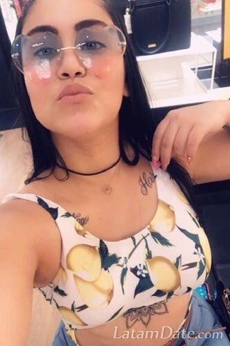 Marcela Profile image 1