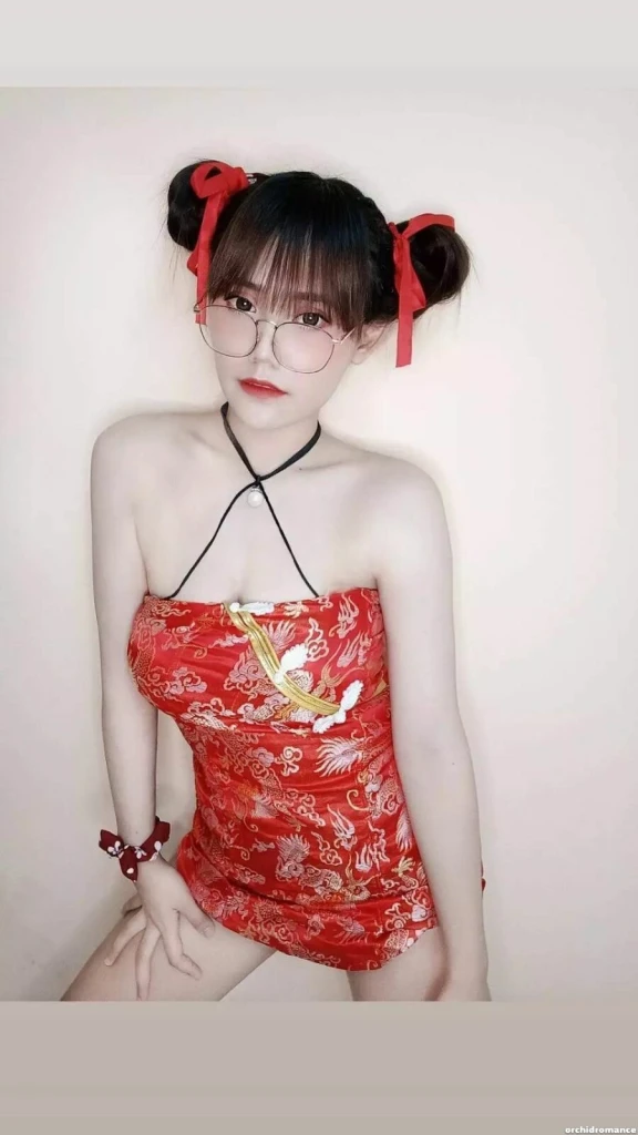 Kanok Profile image 4