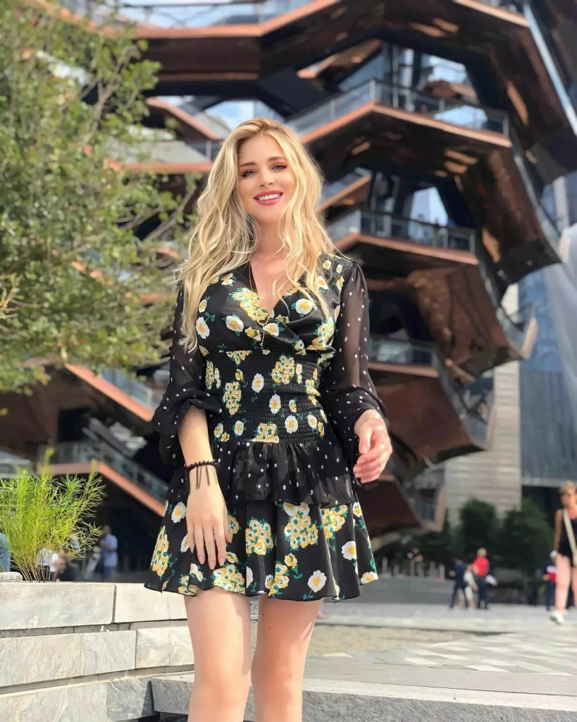 Maria Profile image 3