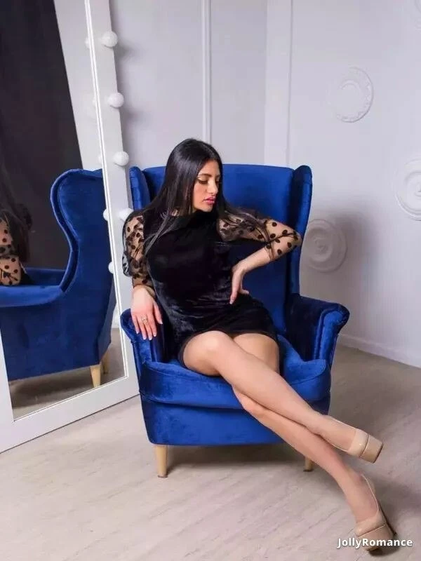 Vitalina Profile image 2