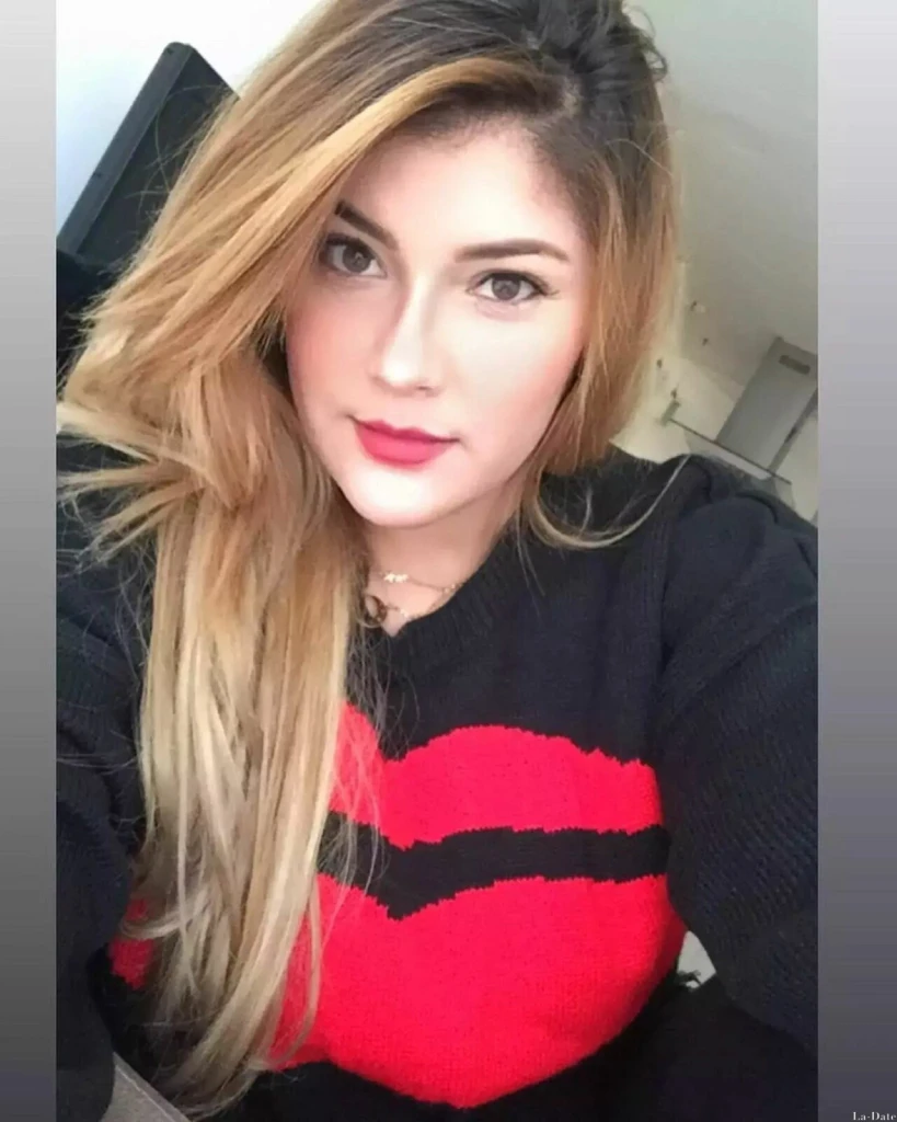 Daniela Profile image 4