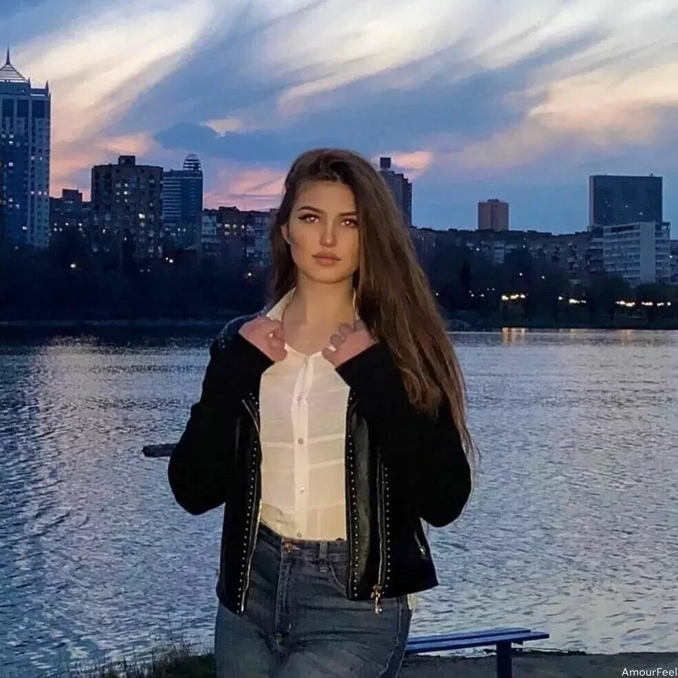 Yelizaveta Profile image 1