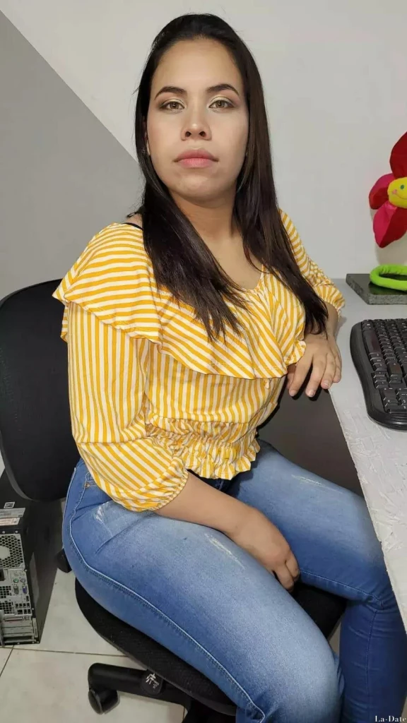 Angelica Profile image 4