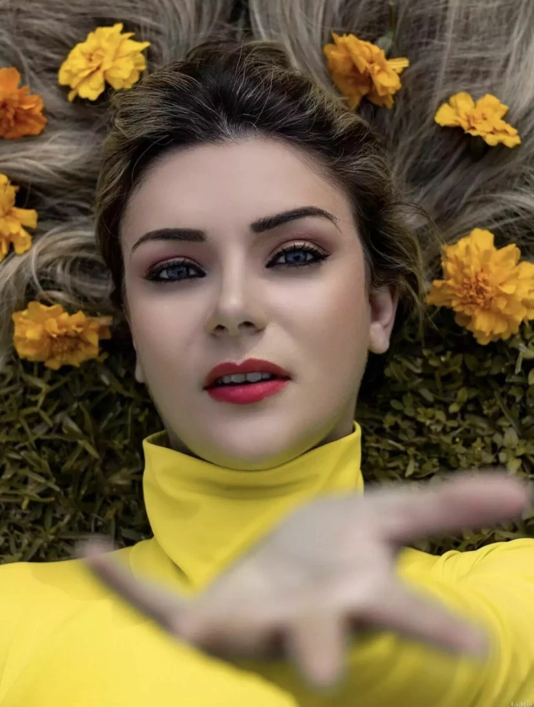 Leticia Profile image 2