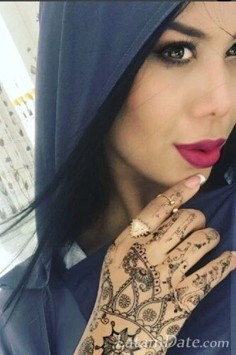 Eliza Profile image 3