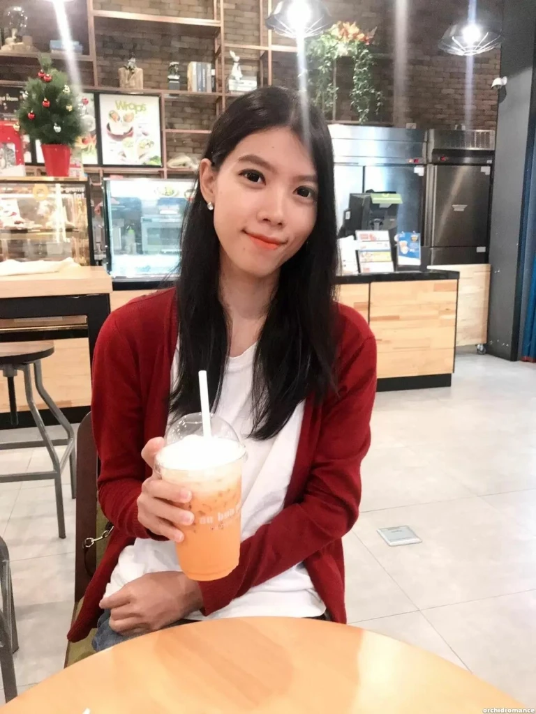 Yanut Profile image 2