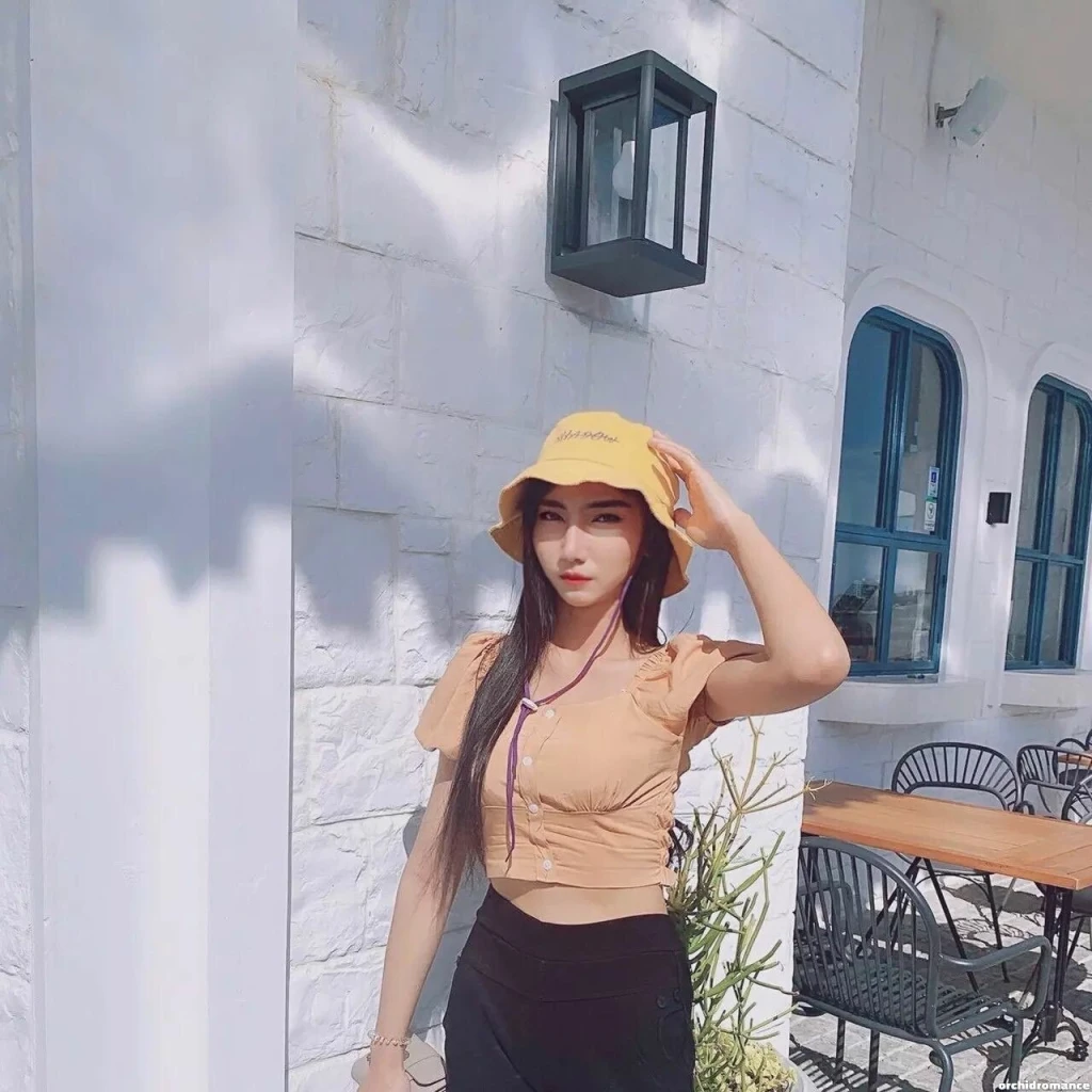 Vennita Profile image 1