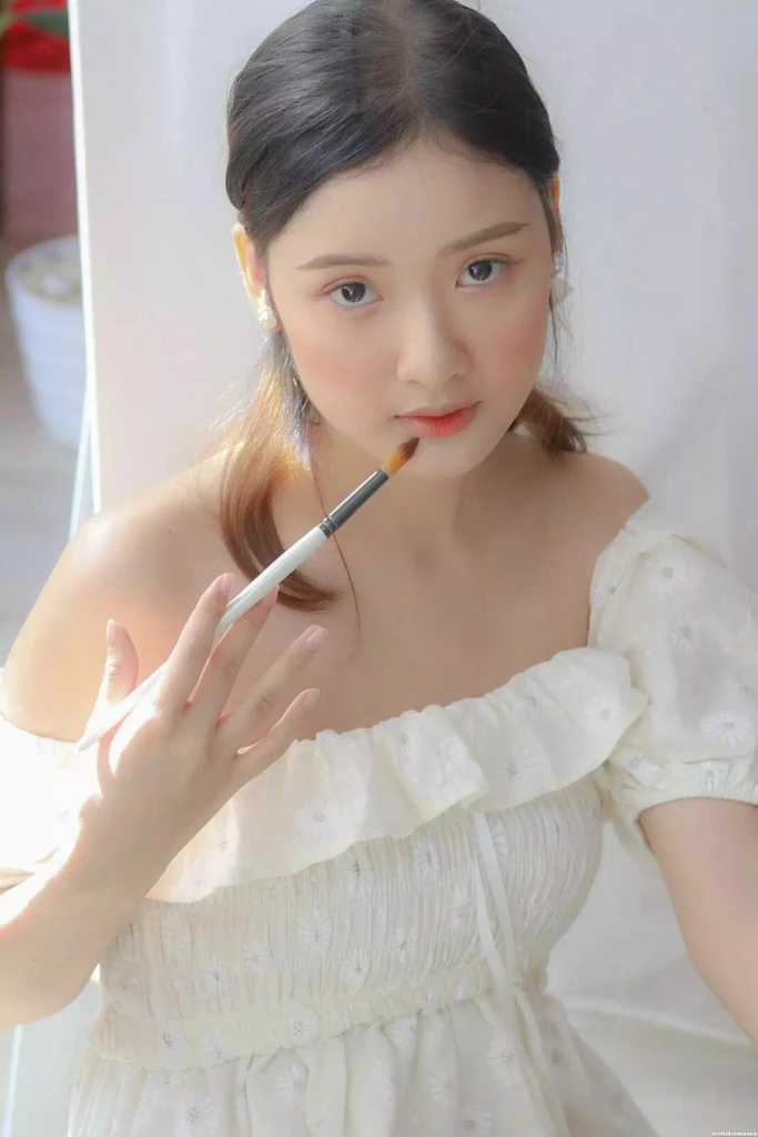 Skylar Profile image 3