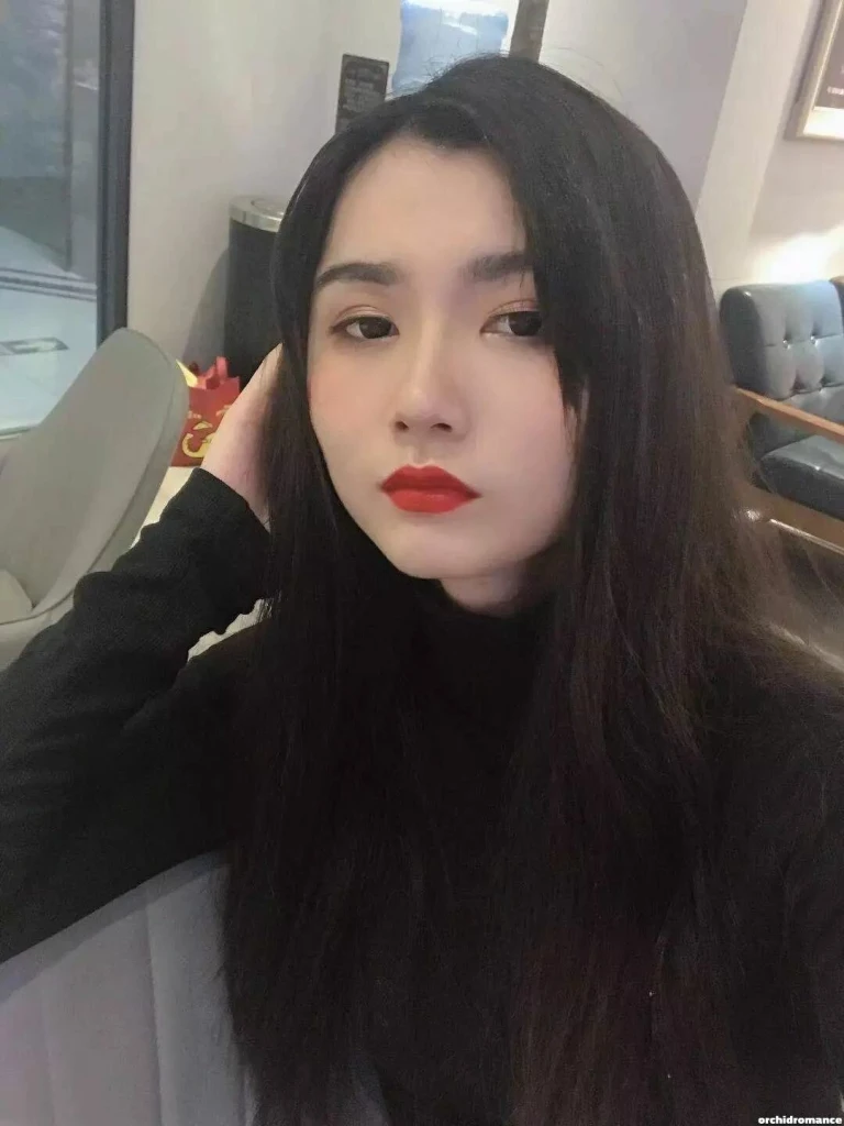 HaiLi Profile image 1