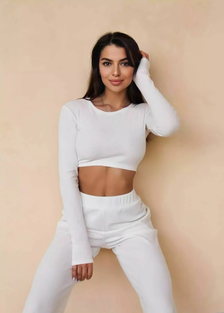 Natalie Profile image 4