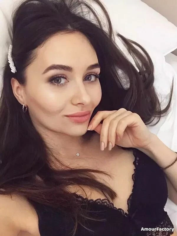 Zlatoslava Profile image 1