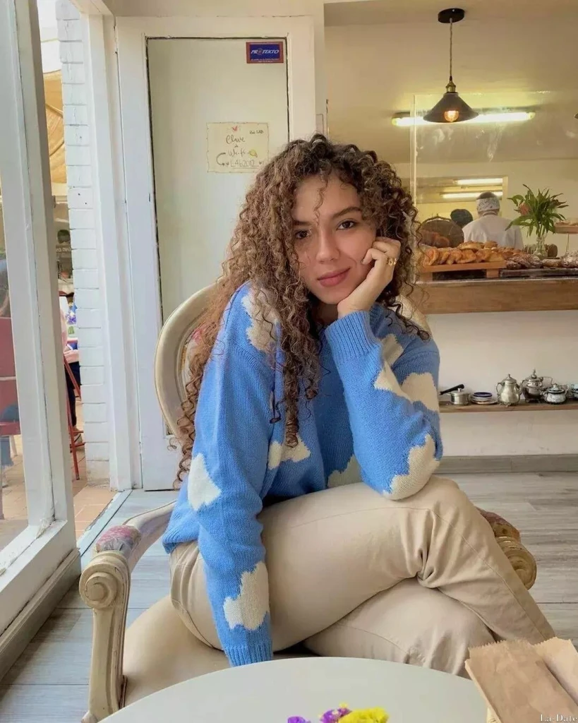 Vanessa Profile image 1